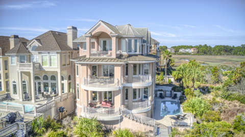 Hilton Head Rentals. a large beach house
