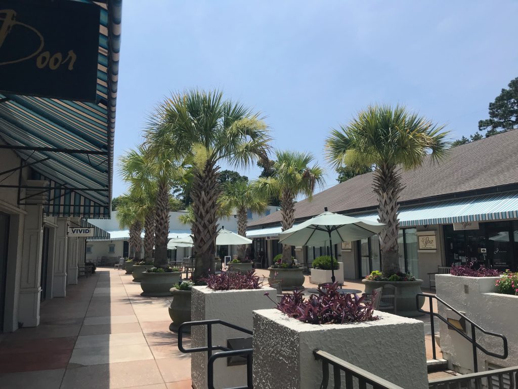 Delectable Dining in the Shops at Sea Pines Center