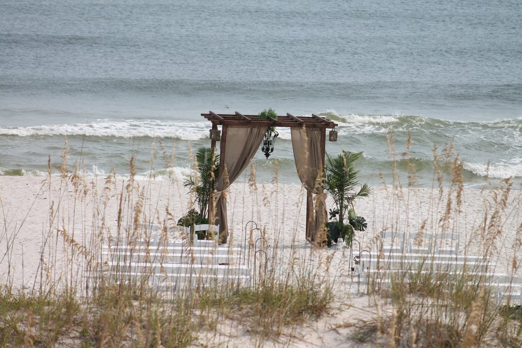Beach Weddings: What to Know
