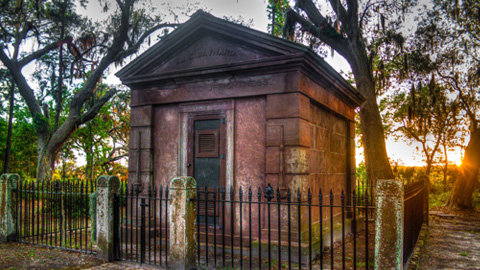Hilton Head's Haunted Cemetery. tomb in graveyard